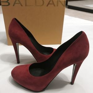 NIB Baldan Wine Hidden Platform Suede Pump, IT 39